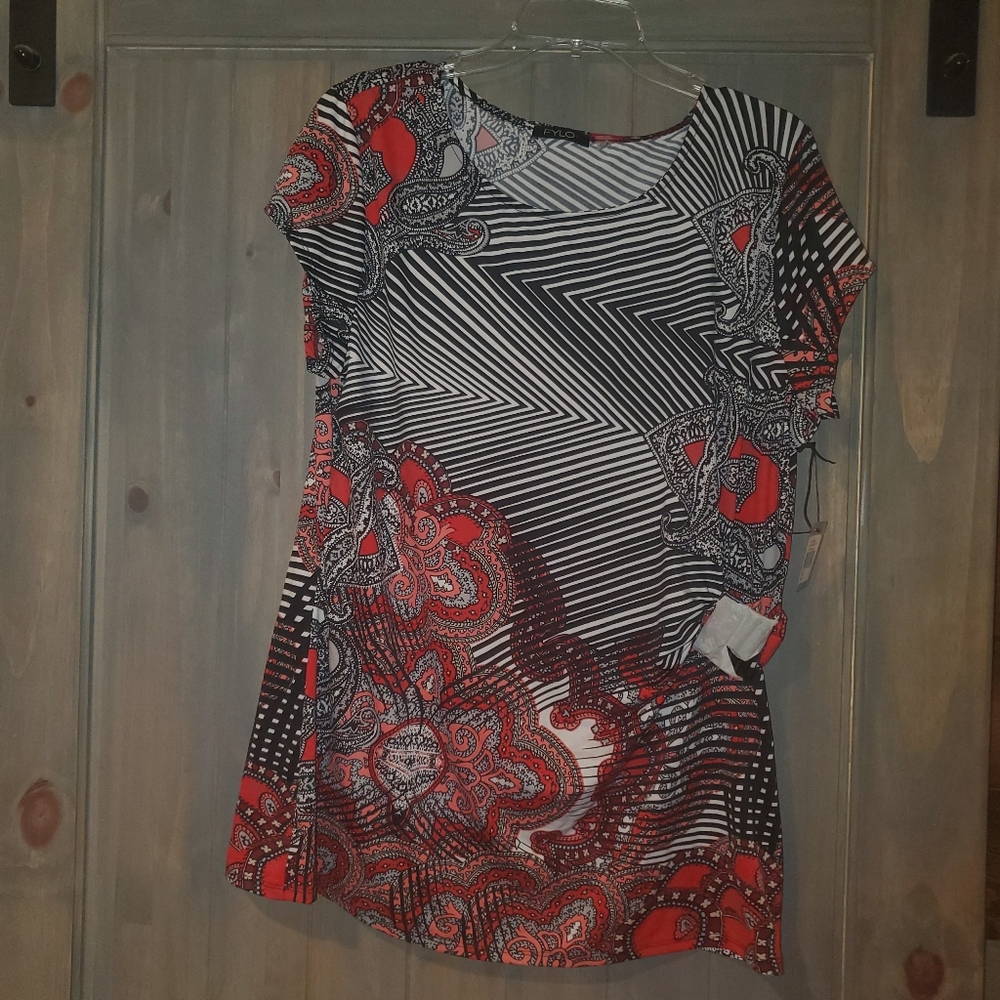Fylo short sleeve blouse
